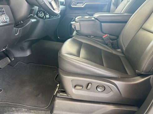 Used 2025 GMC Sierra 1500 SLT RWD image 13
