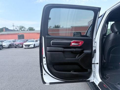 Used 2020 RAM 1500 Big Horn AWD/4WD image 36