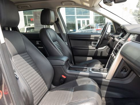 Used 2017 Land Rover Discovery Sport HSE Luxury AWD/4WD image 22