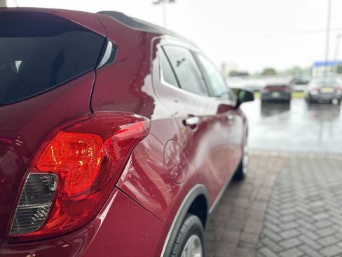 Used 2015 Buick Encore Convenience FWD image 13