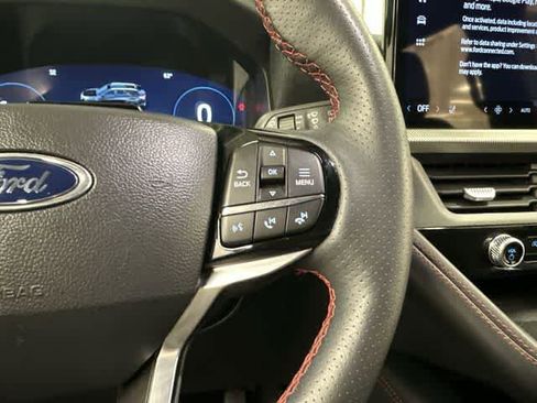 Used 2025 Ford Explorer ST-Line AWD/4WD image 9