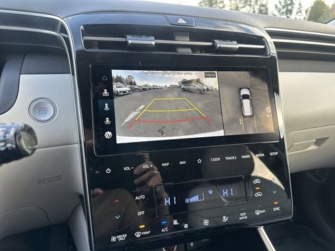 Used 2024 Hyundai Tucson Limited image 23