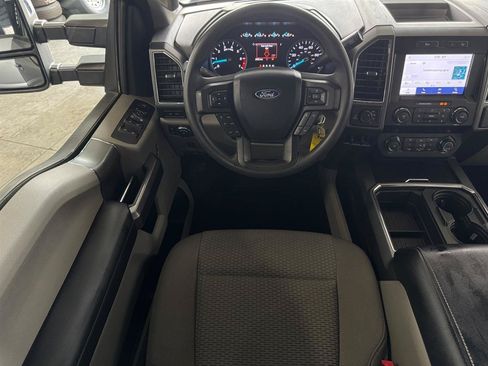 Used 2021 Ford F350 XLT w/ XLT Premium Package AWD/4WD image 5