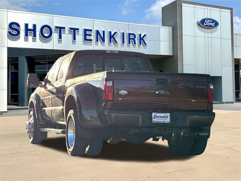 Used 2016 Ford F450 King Ranch w/ King Ranch w/Chrome Package image 7