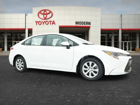 New 2026 Toyota Corolla LE FWD image 8