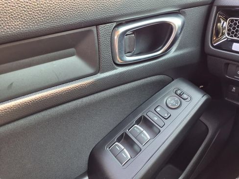 Used 2025 Honda Civic LX image 18