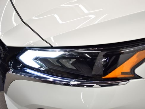 Used 2025 Nissan Altima 2.5 SV image 29