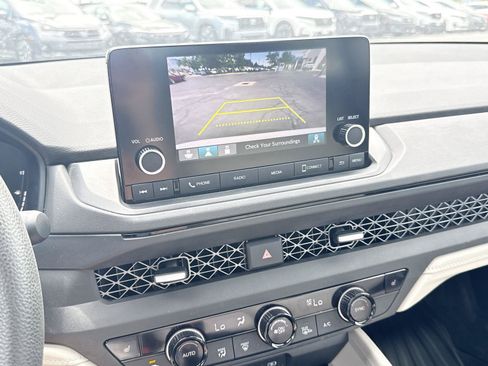 Certified 2023 Honda Accord EX image 31