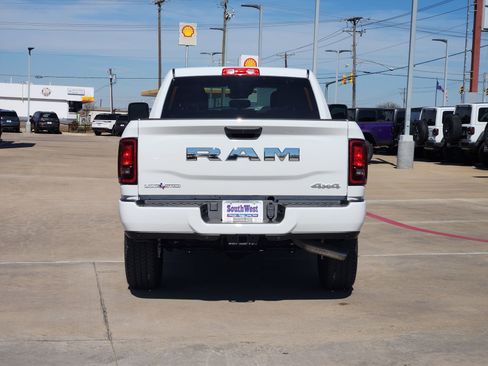 New 2026 RAM 2500 Lone Star AWD/4WD image 8