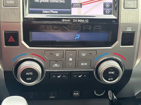 Used 2018 Toyota Tundra Limited image 13