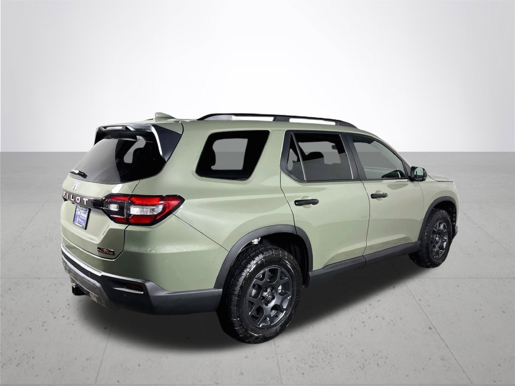 New 2026 Honda Pilot TrailSport image 6
