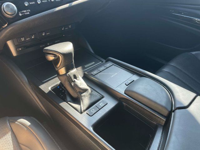 Used 2022 Lexus ES 300h F Sport FWD image 30