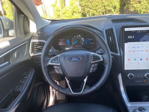 Used 2024 Ford Edge SEL image 33