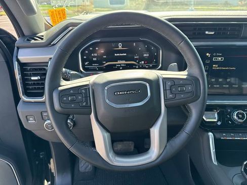 Used 2024 GMC Sierra 1500 Denali image 22