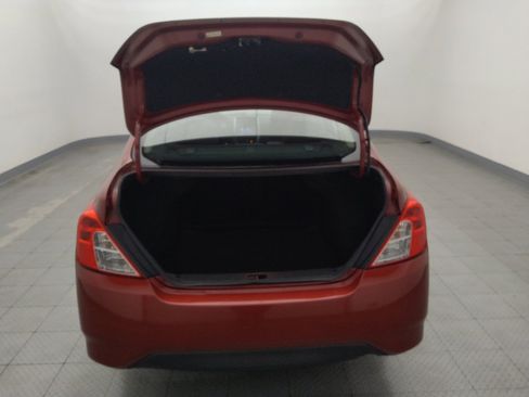 Used 2019 Nissan Versa SV FWD image 29