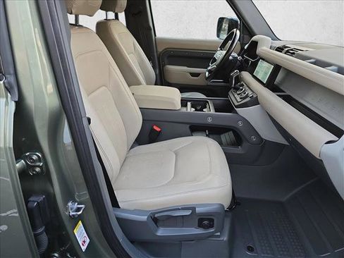 Certified 2022 Land Rover Defender 110 S image 10