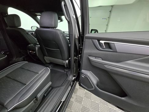 New 2026 Buick Enclave Sport Touring w/ Power Package image 37