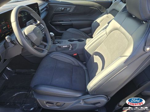 New 2026 Ford Mustang Dark Horse image 7