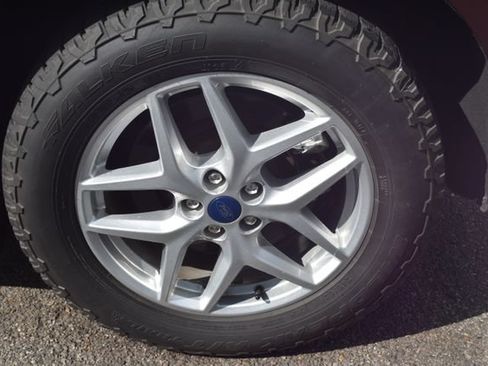 Used 2022 Ford Edge SEL AWD/4WD image 47