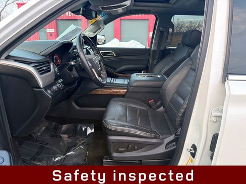 Used 2016 GMC Yukon XL Denali w/ Open Road Package image 11