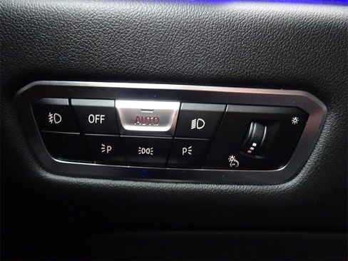 Used 2020 BMW X5 xDrive40i w/ Premium Package image 23