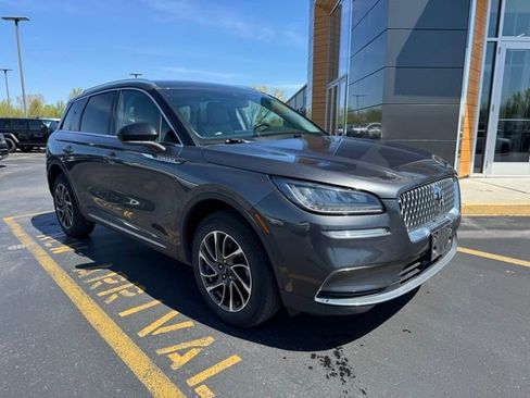 Used 2020 Lincoln Corsair AWD w/ Equipment Group 101A image 2