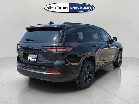 Used 2023 Jeep Grand Cherokee L Limited w/ Luxury Tech Group II AWD/4WD image 4