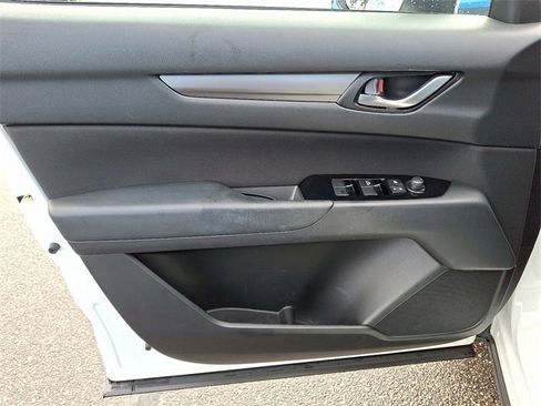 Used 2017 MAZDA CX-5 Sport image 9