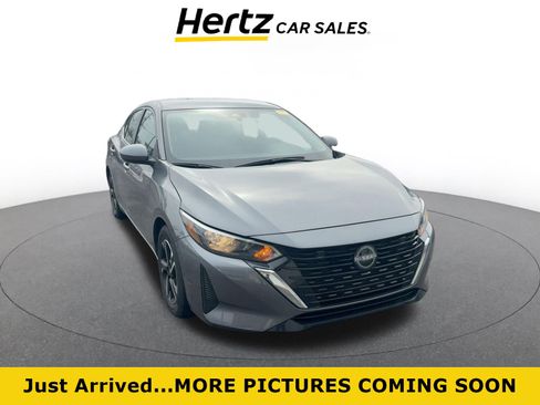 Used 2025 Nissan Sentra SV image 1