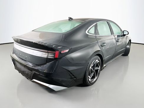 Used 2024 Hyundai Sonata SEL w/ Convenience Package image 7
