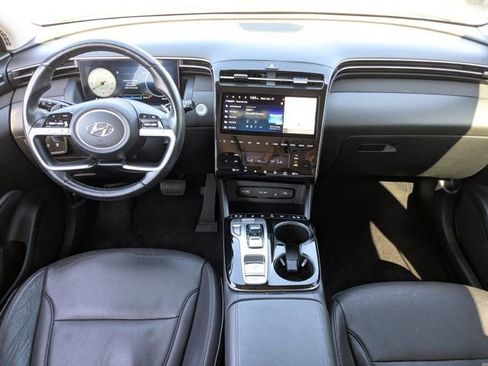 Used 2024 Hyundai Tucson Limited image 15