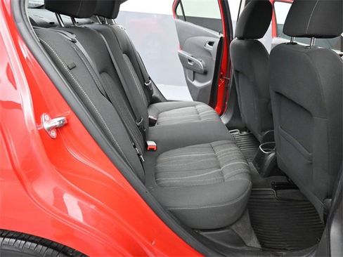 Used 2016 Chevrolet Sonic LT image 15