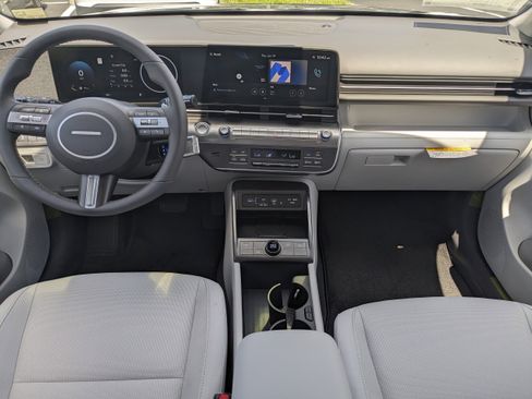 New 2025 Hyundai Kona SEL image 13