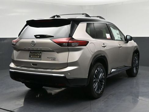 New 2026 Nissan Rogue Platinum w/ Platinum Premium Package AWD/4WD image 4