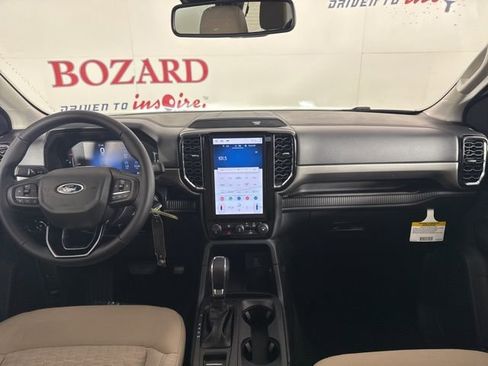 New 2025 Ford Ranger XLT w/ FX4 Off-Road Package image 10