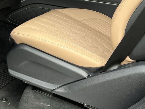 New 2026 Mercedes-Benz G 63 AMG 4MATIC image 12