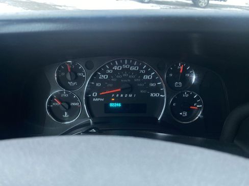 Used 2015 GMC Savana 2500 image 4