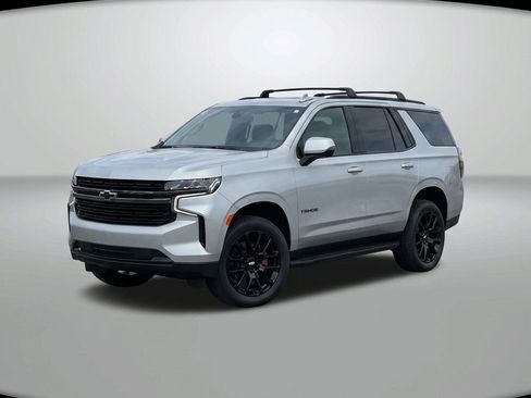 Used 2024 Chevrolet Tahoe RST w/ Luxury Package AWD/4WD image 2