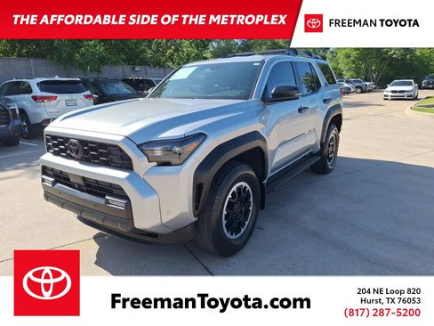 Used 2025 Toyota 4Runner TRD Off-Road AWD/4WD image 1