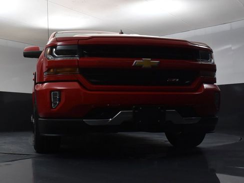 Used 2018 Chevrolet Silverado 1500 LT w/ All Star Edition AWD/4WD image 27