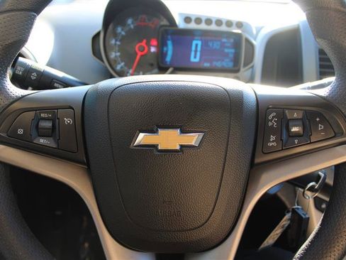 Used 2013 Chevrolet Sonic LT image 11