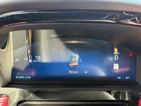 Certified 2023 Lincoln Corsair Reserve w/ Equipment Group 201A image 9