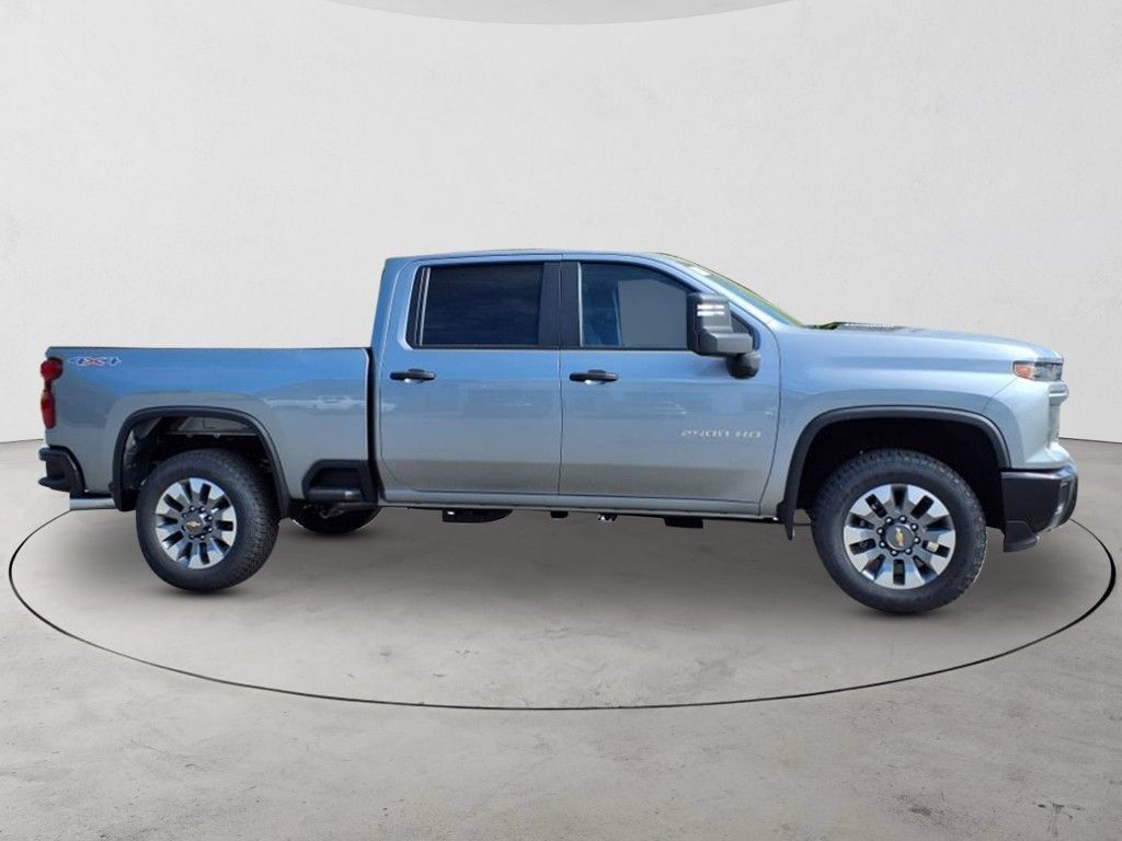 New 2025 Chevrolet Silverado 2500 Custom w/ Custom Value Package AWD/4WD image 4