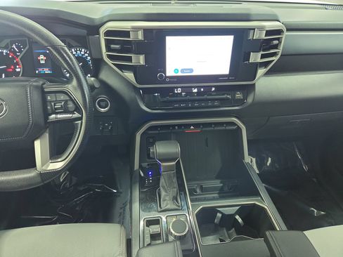 Used 2022 Toyota Tundra SR5 AWD/4WD image 31