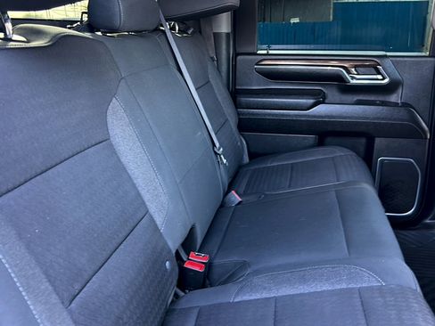 Used 2024 Chevrolet Silverado 2500 LT AWD/4WD image 18