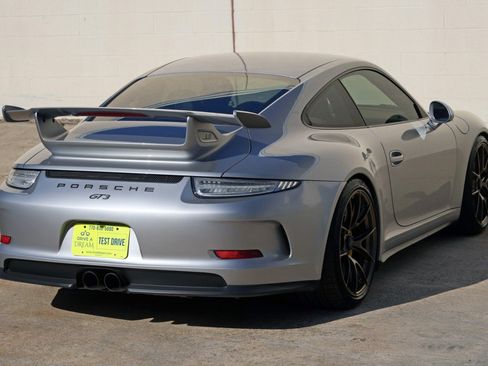 Used 2014 Porsche 911 GT3 RWD image 42