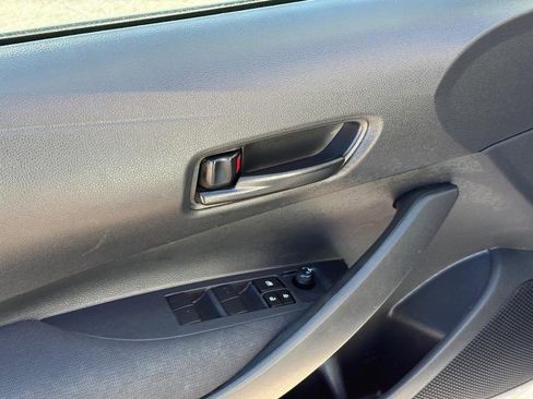 Used 2024 Toyota Corolla LE image 18