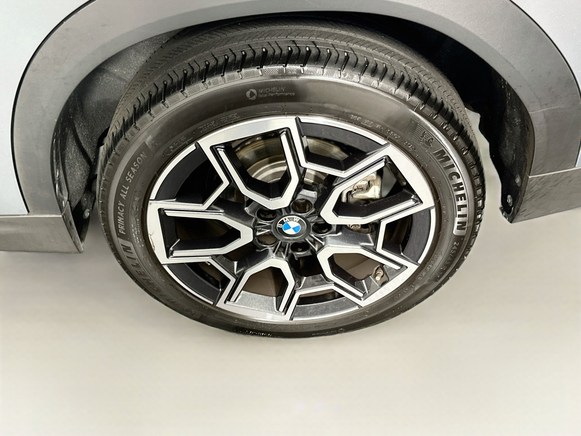 Used 2026 BMW X2 xDrive28i AWD/4WD image 11