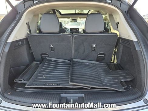 Certified 2025 Acura MDX w/ Technology Package image 15