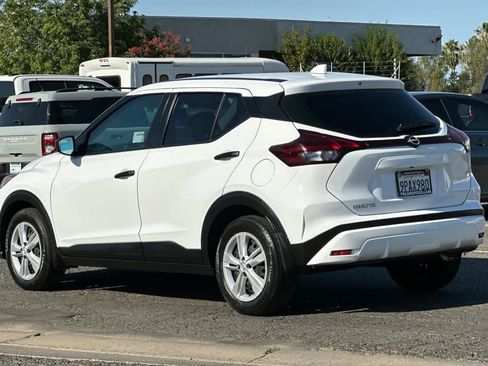 Used 2024 Nissan Kicks S FWD image 6